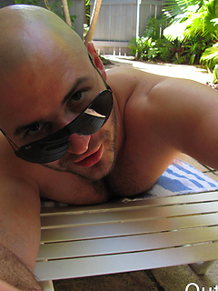 Straight guy shows off dick by the pool!