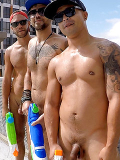 Here comes the Summer! Aussie boys naked outside