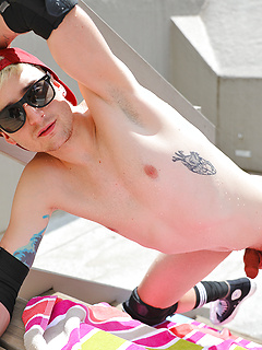 Naked out on the roof with Aussie boy Nate