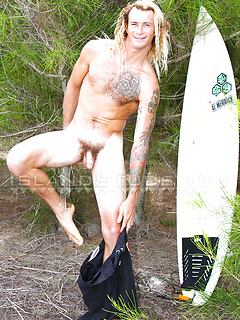 Kip is Back! Hung Blond Nudist Surfer Jerks Off on a Beach in Hawaii!